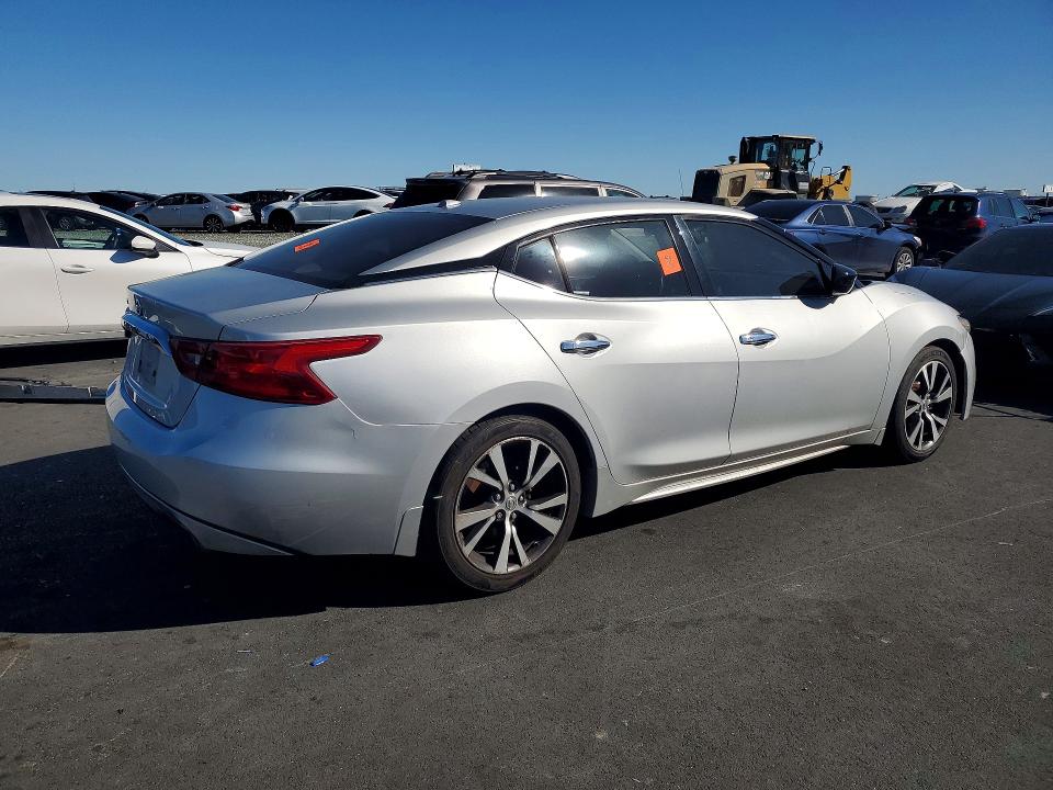 41721306 :رقم المزاد ، 1N4AA6AP1HC422052 vin ، 2017 Nissan Maxima مزاد بيع