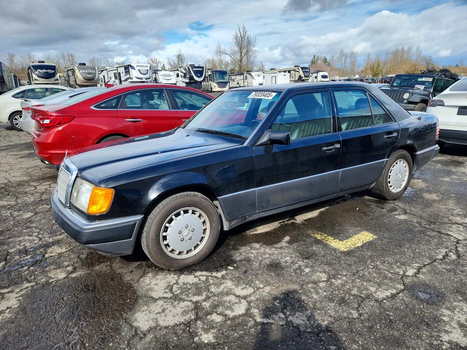 79320405 :رقم المزاد ، WDBEA28E4PB858079 vin ، 1993 Mercedes-benz 300 مزاد بيع