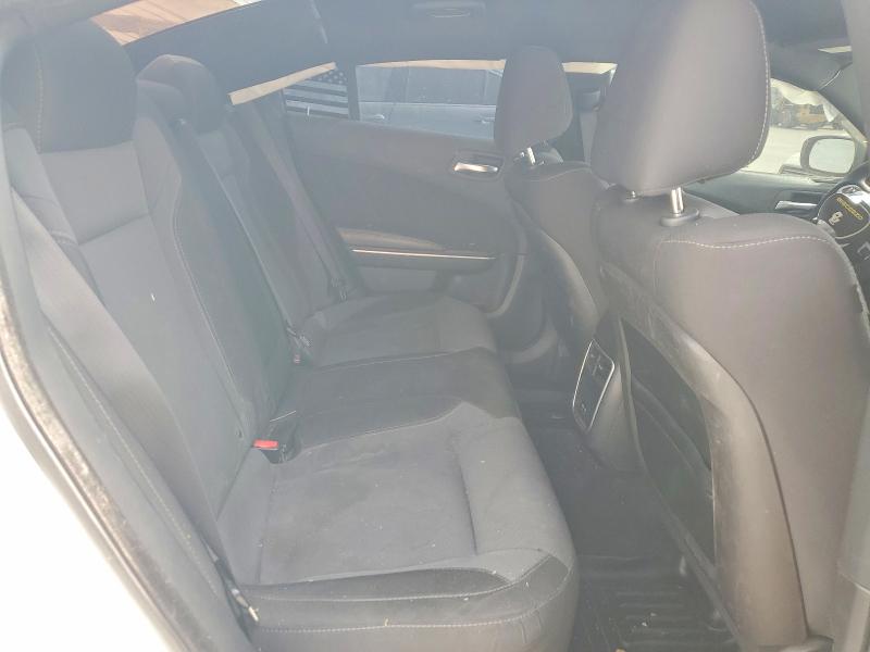 48054656 :رقم المزاد ، 2C3CDXCT2FH862869 vin ، 2015 Dodge Charger مزاد بيع