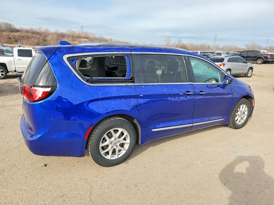 47000446 :رقم المزاد ، 2C4RC1BG7LR105627 vin ، 2020 Chrysler Pacifica مزاد بيع