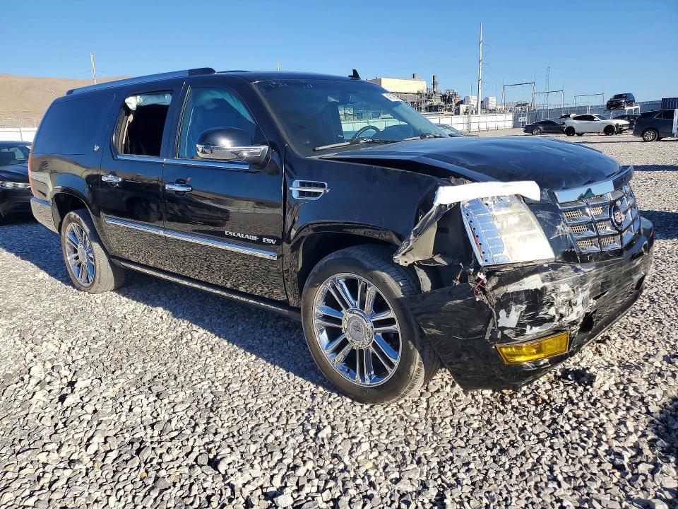 Auction sale of the 2011 Cadillac Escalade, vin: 1GYS4JEF9BR330700, lot number: 47129596