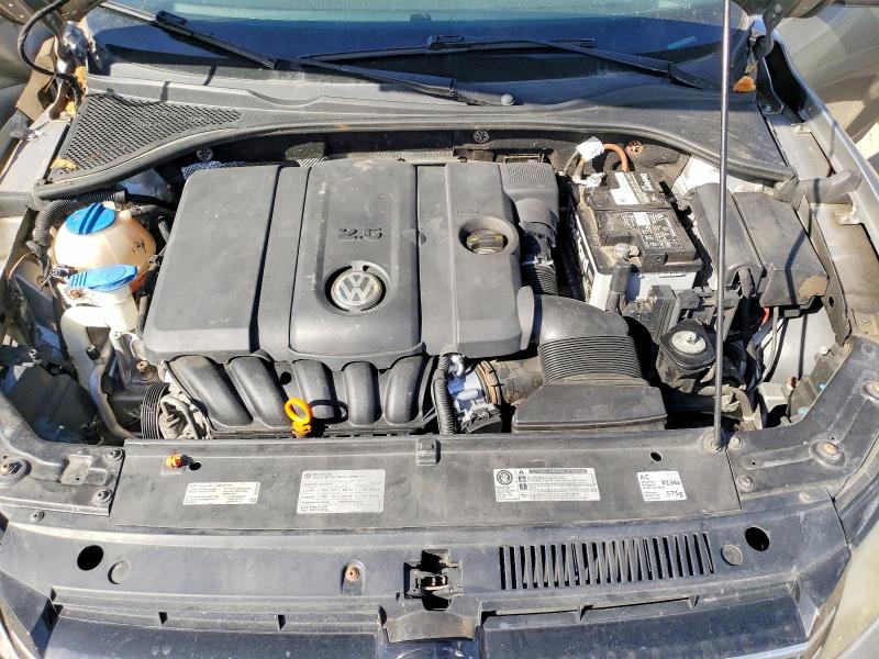 2013 Volkswagen Passat მანქანა იყიდება აუქციონზე, vin: 1VWBP7A35DC049685, აუქციონის ნომერი: 41840066
