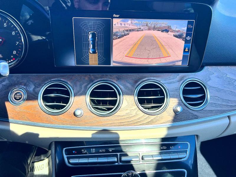 46900576 :رقم المزاد ، WDDZF4JB1HA049247 vin ، 2017 Mercedes-benz E مزاد بيع