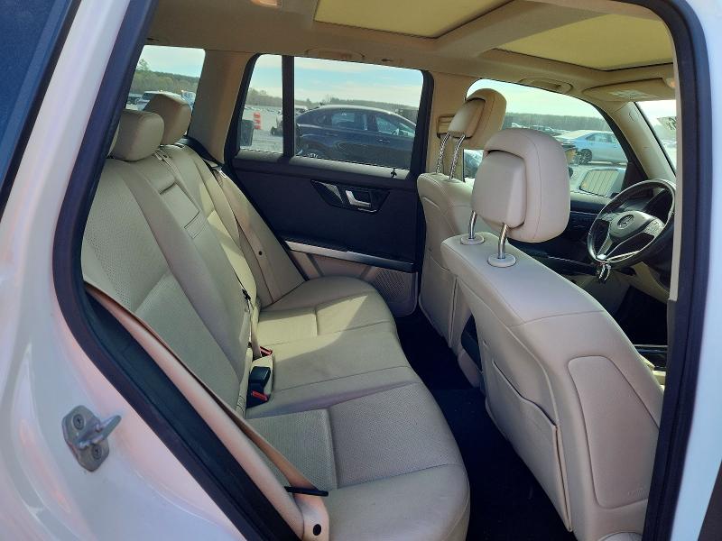 46178526 :رقم المزاد ، WDCGG5HB9FG374517 vin ، 2015 Mercedes-benz Glk مزاد بيع