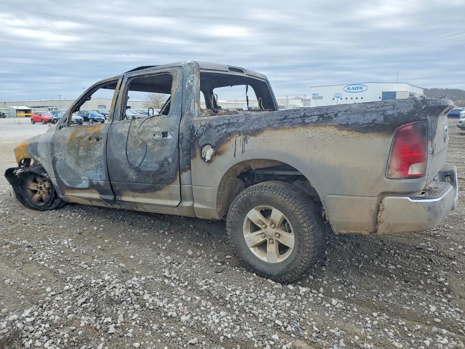 47623126 :رقم المزاد ، 3C6RR7LT7LG157074 vin ، 2020 Ram 1500 Classic مزاد بيع