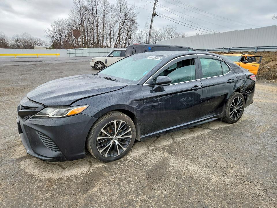 Auction sale of the 2018 Toyota Camry, vin: 4T1B11HK3JU536609, lot number: 46875486