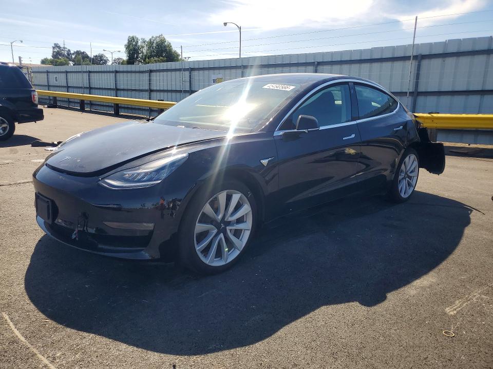 Продажа на аукционе авто 2019 Tesla Model 3, vin: 5YJ3E1EB1KF543120, номер лота: 45490566