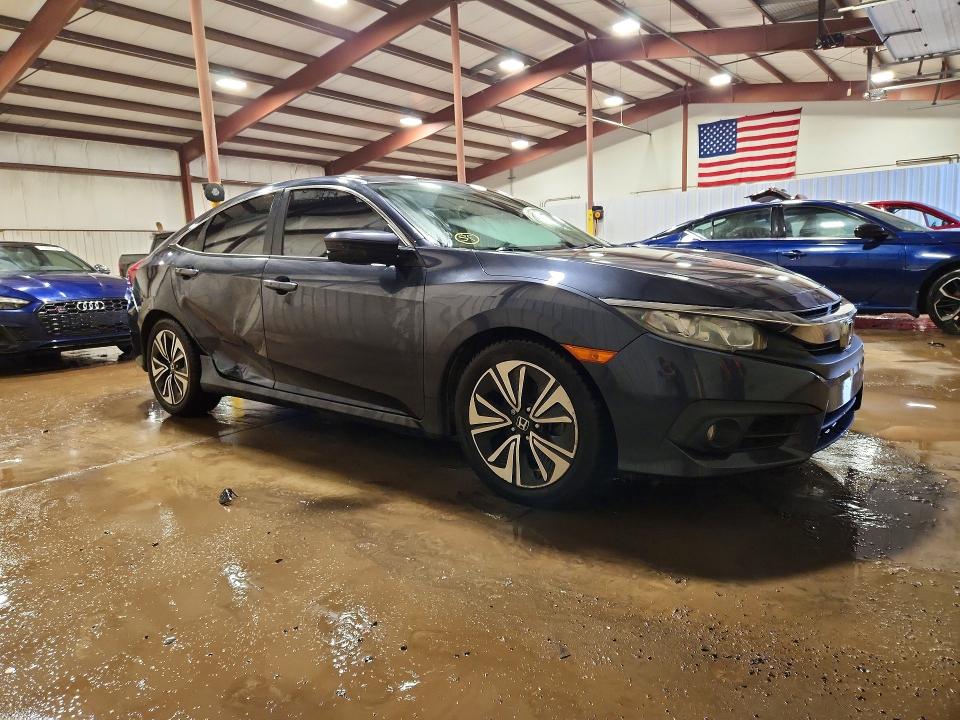 Продажа на аукционе авто 2018 Honda Civic, vin: 2HGFC1F32JH646177, номер лота: 46325276