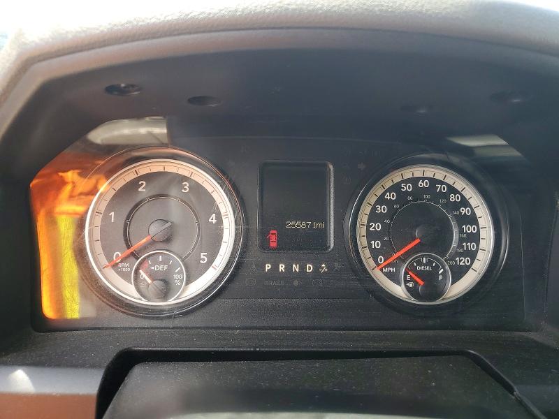 46903386 :رقم المزاد ، 3C7WRTCL5HG692290 vin ، 2017 Ram 3500 مزاد بيع