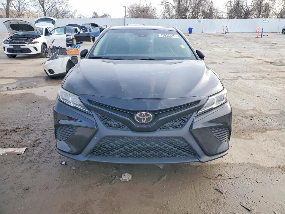 Продажа на аукционе авто 2019 Toyota Camry, vin: 4T1B11HK2KU279427, номер лота: 45633846