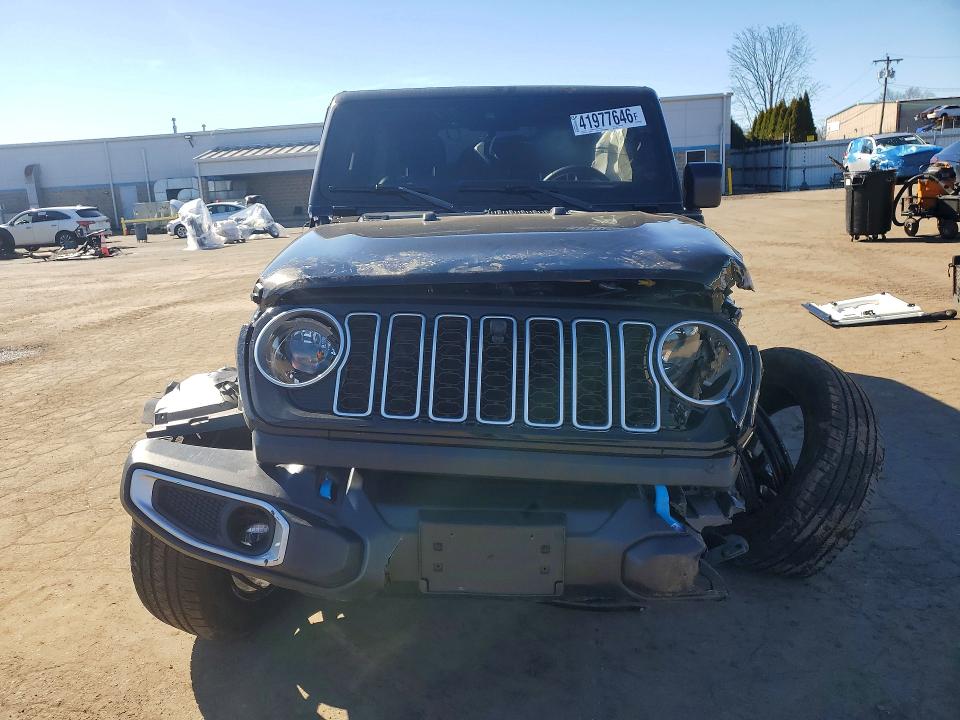 41977646 :رقم المزاد ، 1C4RJXP68RW230368 vin ، 2024 Jeep Wrangler مزاد بيع