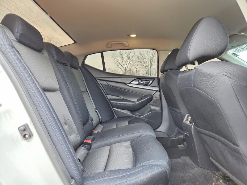 2018 Nissan Maxima მანქანა იყიდება აუქციონზე, vin: 1N4AA6AP2JC395904, აუქციონის ნომერი: 46557416