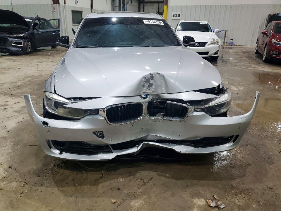 Продажа на аукционе авто 2014 Bmw 335, vin: WBA3B9C55EF588644, номер лота: 45796136