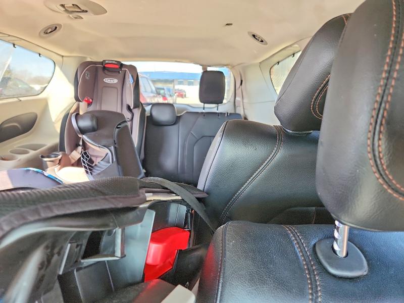 2019 Chrysler Pacifica მანქანა იყიდება აუქციონზე, vin: 2C4RC1BG4KR523416, აუქციონის ნომერი: 47116506