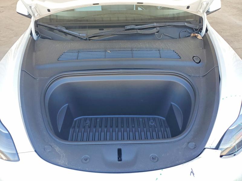 46280576 :رقم المزاد ، 7SAYGDEE7NF537535 vin ، 2022 Tesla Model Y مزاد بيع