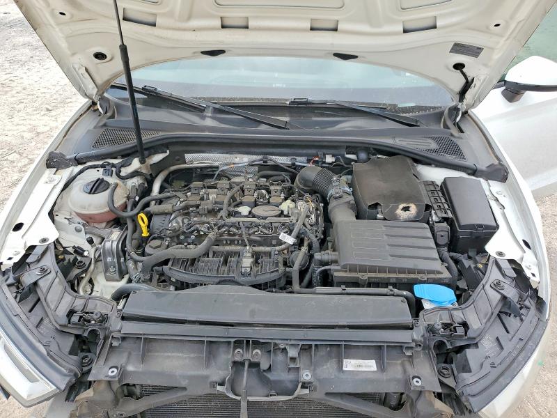 Продажа на аукционе авто 2017 Audi A3, vin: WAUAUGFF5H1072795, номер лота: 47829356