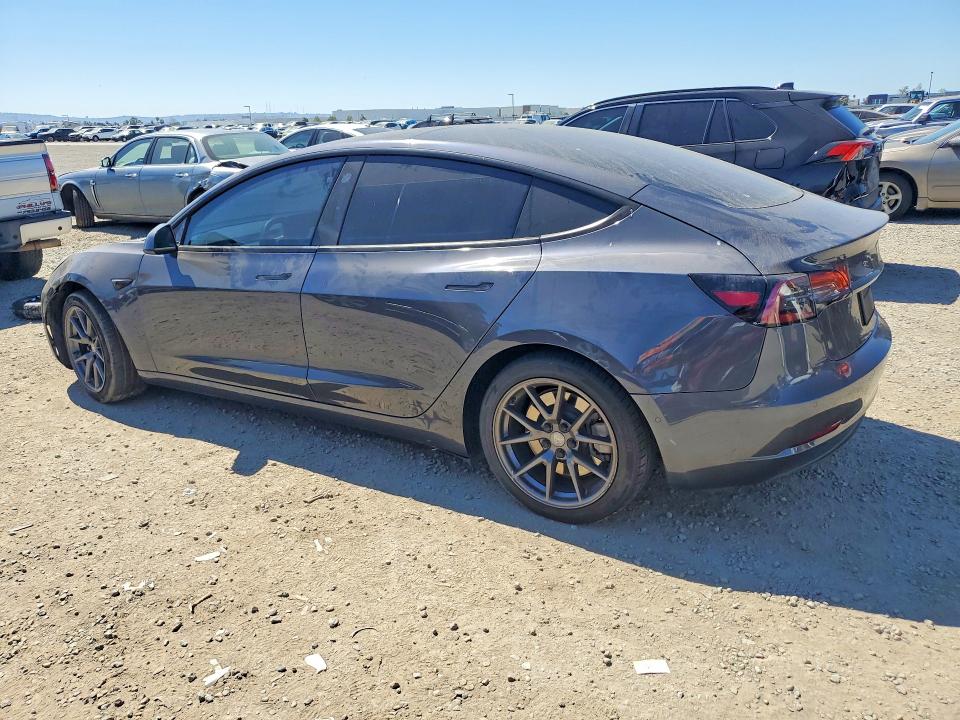 46325456 :رقم المزاد ، 5YJ3E1EB9MF019720 vin ، 2021 Tesla Model 3 مزاد بيع