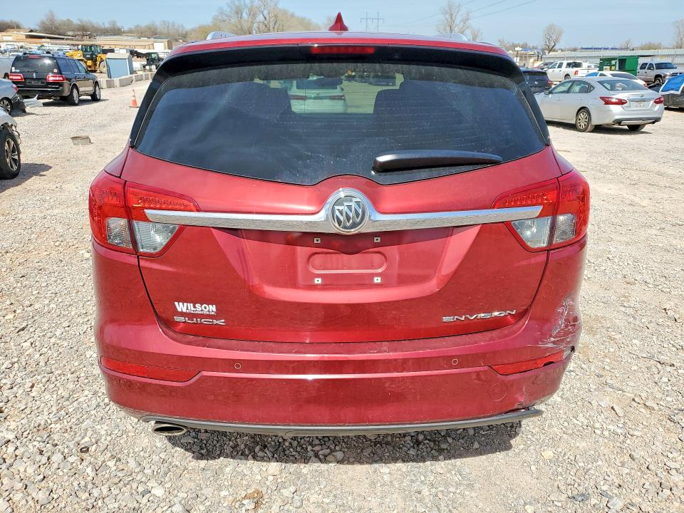 46320126 :رقم المزاد ، LRBFX1SA9JD081185 vin ، 2018 Buick Envision مزاد بيع