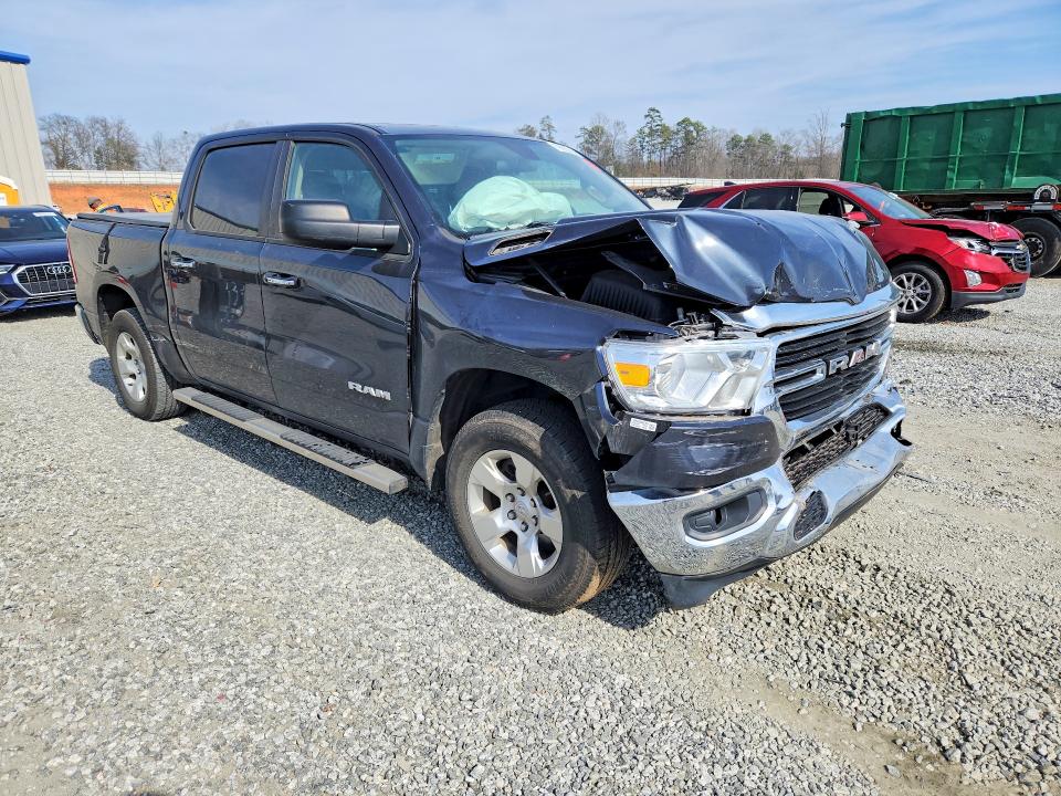 79992505 :رقم المزاد ، 1C6SRFFT3LN302870 vin ، 2020 Ram 1500 مزاد بيع