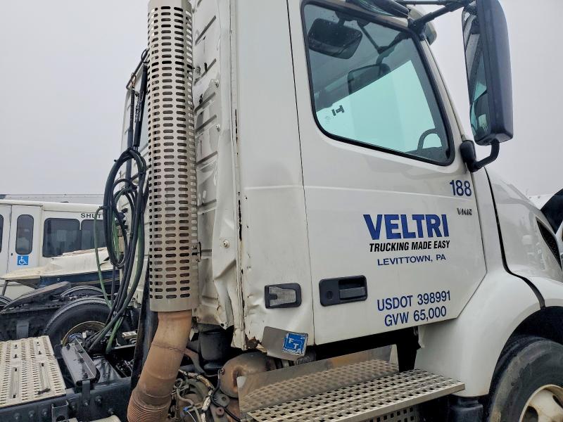 2019 Volvo Vnr მანქანა იყიდება აუქციონზე, vin: 4V4W19DF1KN217898, აუქციონის ნომერი: 79576155