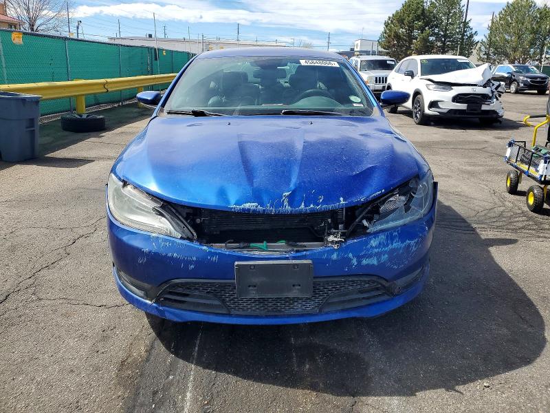 2015 Chrysler 200 მანქანა იყიდება აუქციონზე, vin: 1C3CCCDG4FN606415, აუქციონის ნომერი: 45848066