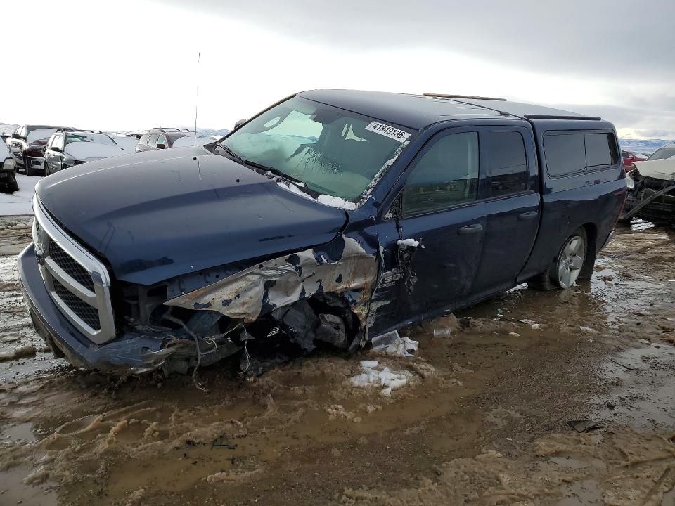 41849136 :رقم المزاد ، 1C6RR7FT4KS675243 vin ، 2019 Ram 1500 Classic مزاد بيع