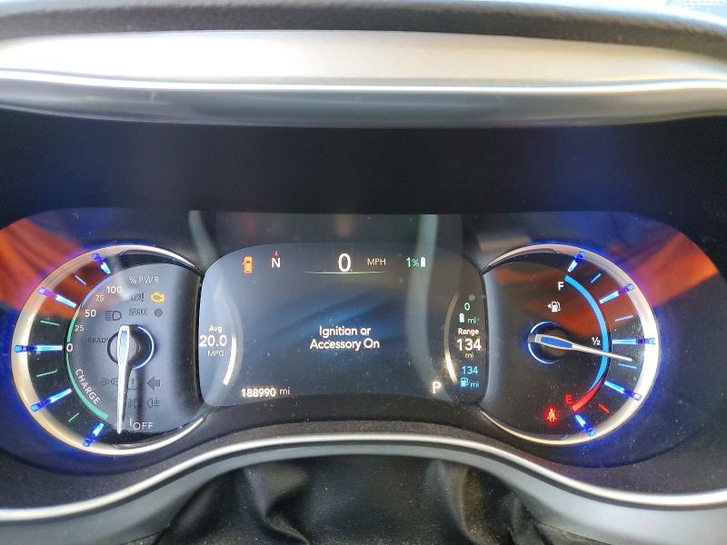 77240995 :رقم المزاد ، 2C4RC1N7XJR183733 vin ، 2018 Chrysler Pacifica مزاد بيع