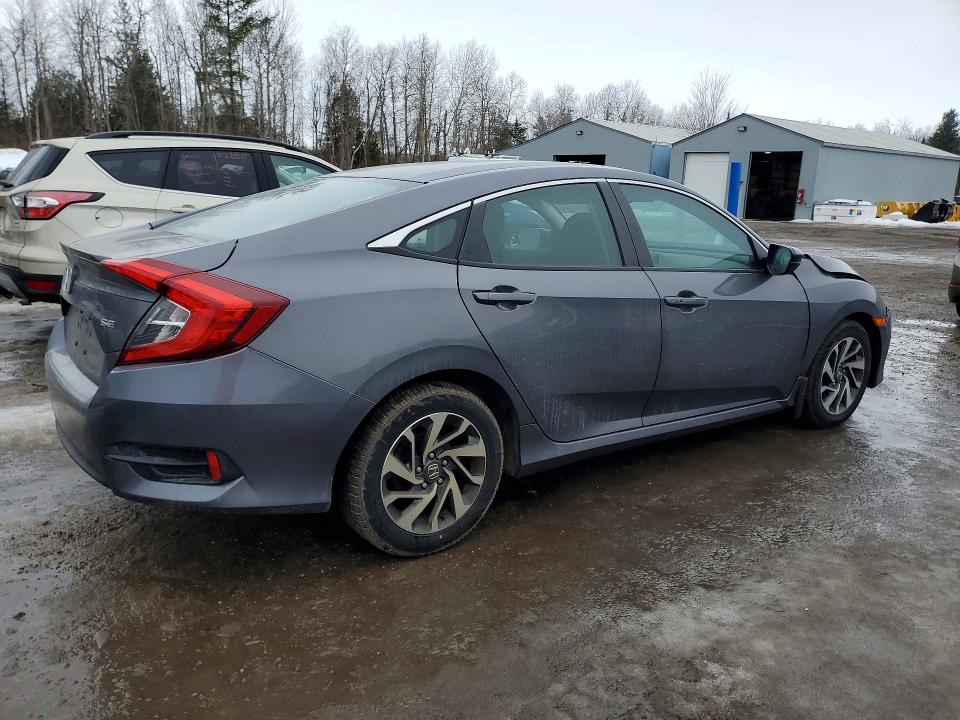 77936635 :رقم المزاد ، 2HGFC2F68JH011819 vin ، 2018 Honda Civic مزاد بيع