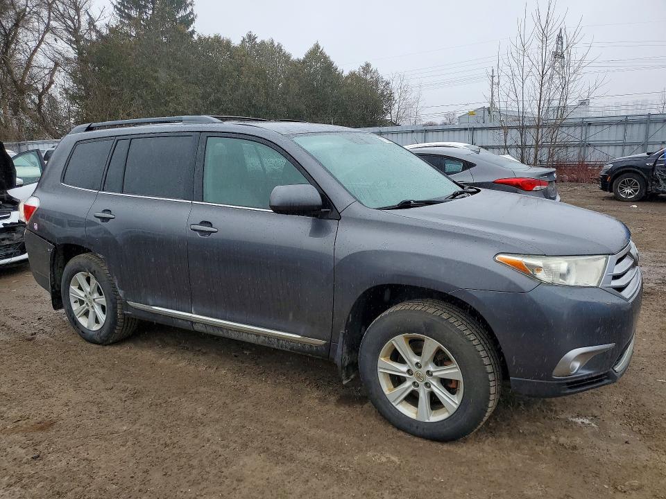 Продажа на аукционе авто 2012 Toyota Highlander, vin: 5TDBK3EH1CS106459, номер лота: 79753035
