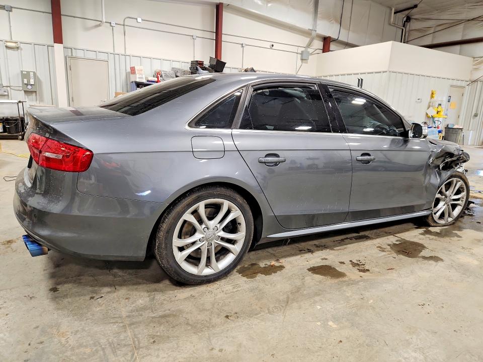 Продаж на аукціоні авто 2015 Audi S4, vin: WAUBGAFL4FA130018, номер лоту: 45942816