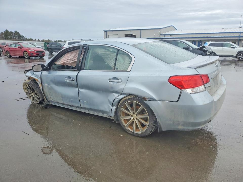 42052996 :رقم المزاد ، 4S3BMCG66D3025336 vin ، 2013 Subaru Legacy مزاد بيع