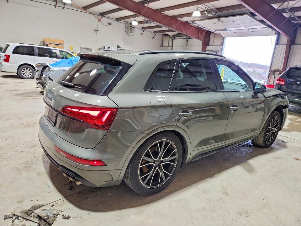 Продажа на аукционе авто 2024 Audi Sq5, vin: WA1B4AFY5R2052283, номер лота: 45648926