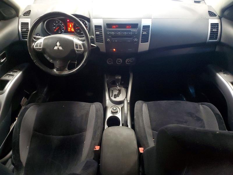 2010 Mitsubishi Outlander მანქანა იყიდება აუქციონზე, vin: JA4AT2AW2AZ013656, აუქციონის ნომერი: 46923586