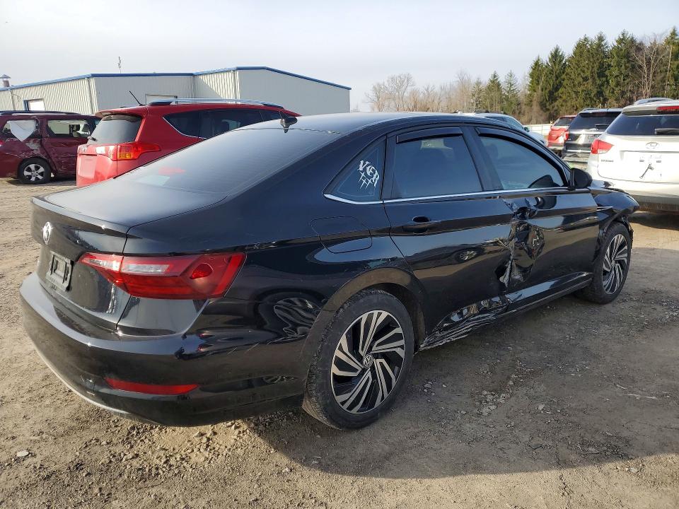 47056916 :رقم المزاد ، 3VWE57BU8MM013322 vin ، 2021 Volkswagen Jetta مزاد بيع