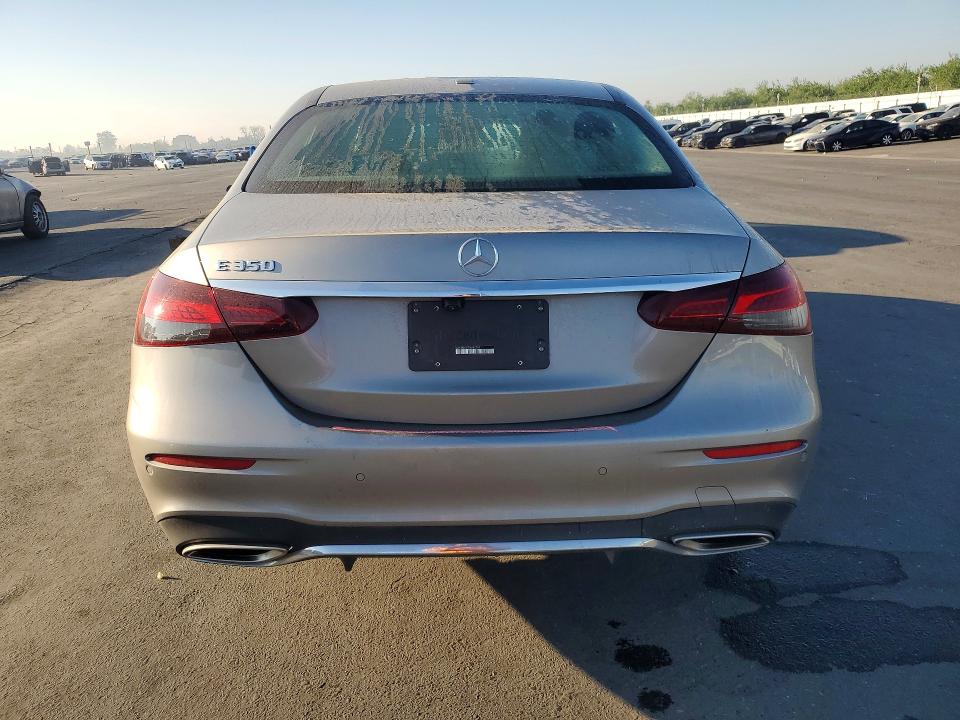 2021 Mercedes-benz E მანქანა იყიდება აუქციონზე, vin: W1KZF8DB7MA907821, აუქციონის ნომერი: 45962926
