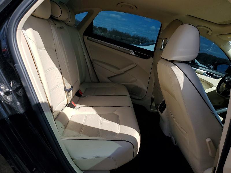 45795606 :رقم المزاد ، 1VWBS7A32GC045399 vin ، 2016 Volkswagen Passat مزاد بيع