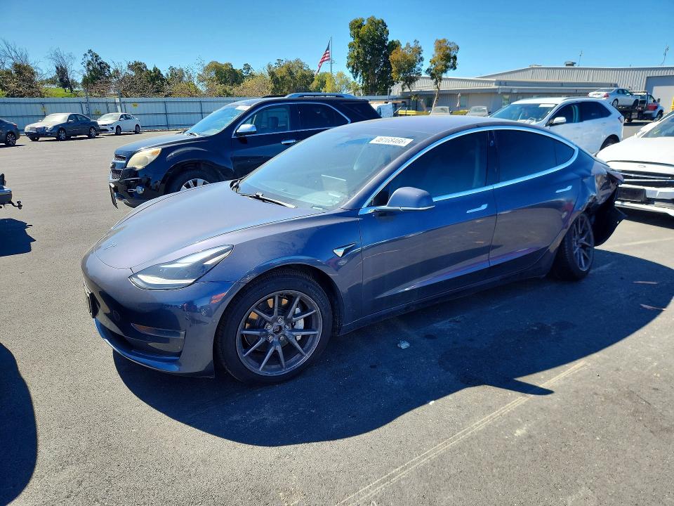 Продаж на аукціоні авто 2018 Tesla Model 3, vin: 5YJ3E1EB0JF128658, номер лоту: 46168466