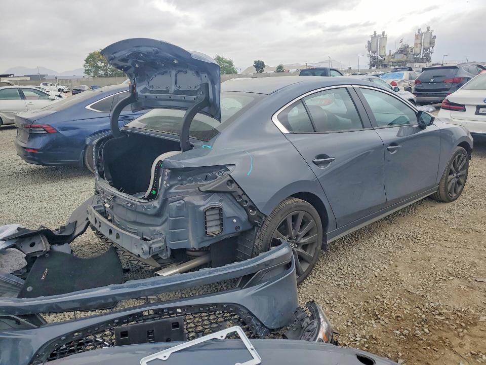 Продажа на аукционе авто 2025 Mazda 3, vin: JM1BPBCM4S1784002, номер лота: 48153866