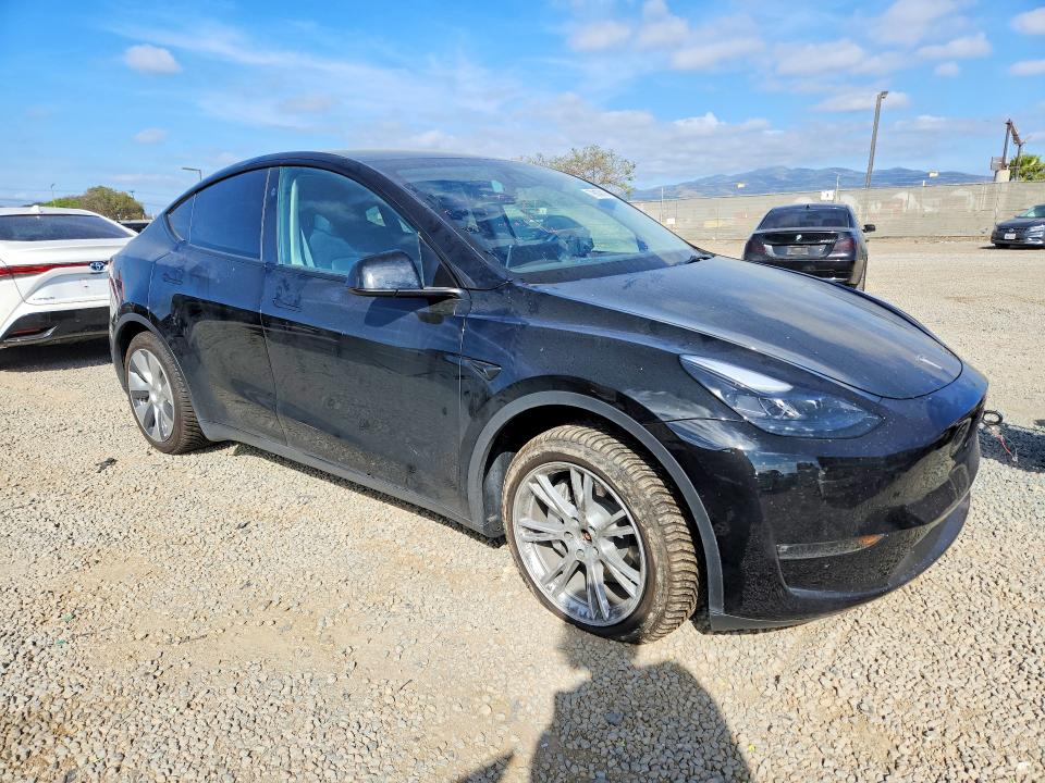 Продаж на аукціоні авто 2023 Tesla Model Y, vin: 7SAYGDEE4PF823247, номер лоту: 79933015