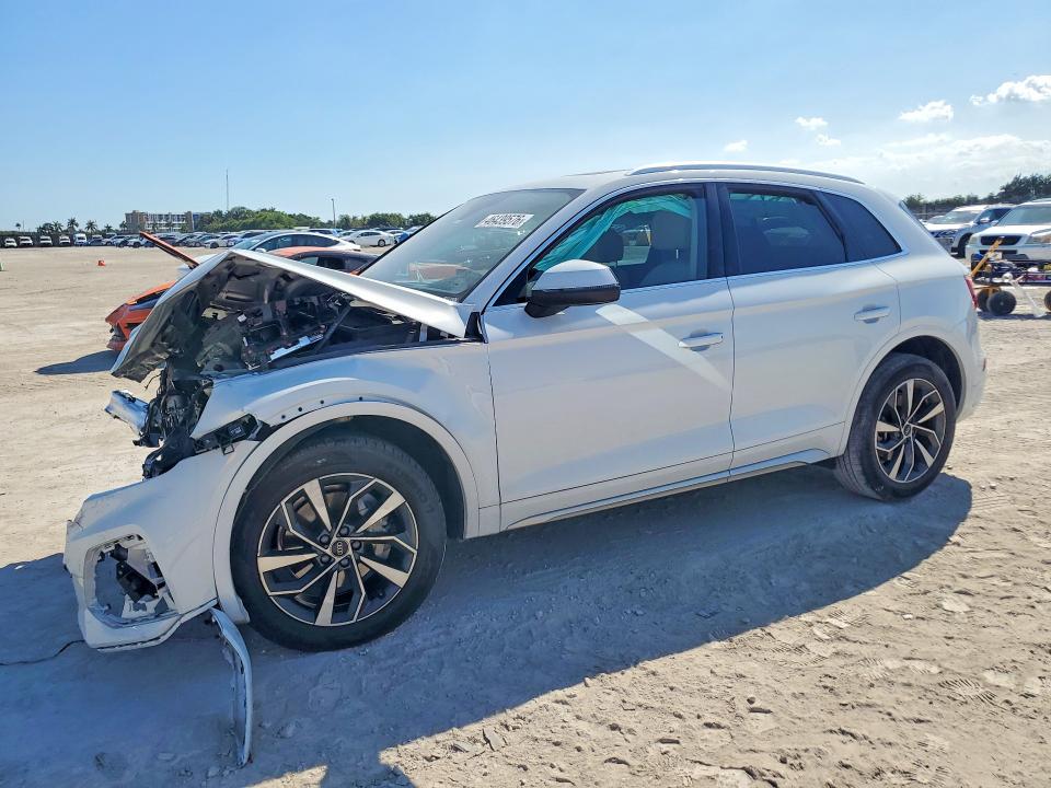 2021 Audi Q5 მანქანა იყიდება აუქციონზე, vin: WA1AAAFY0M2079906, აუქციონის ნომერი: 46439576