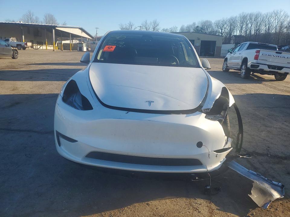 46737436 :رقم المزاد ، 7SAYGDEE6PA059494 vin ، 2023 Tesla Model Y مزاد بيع