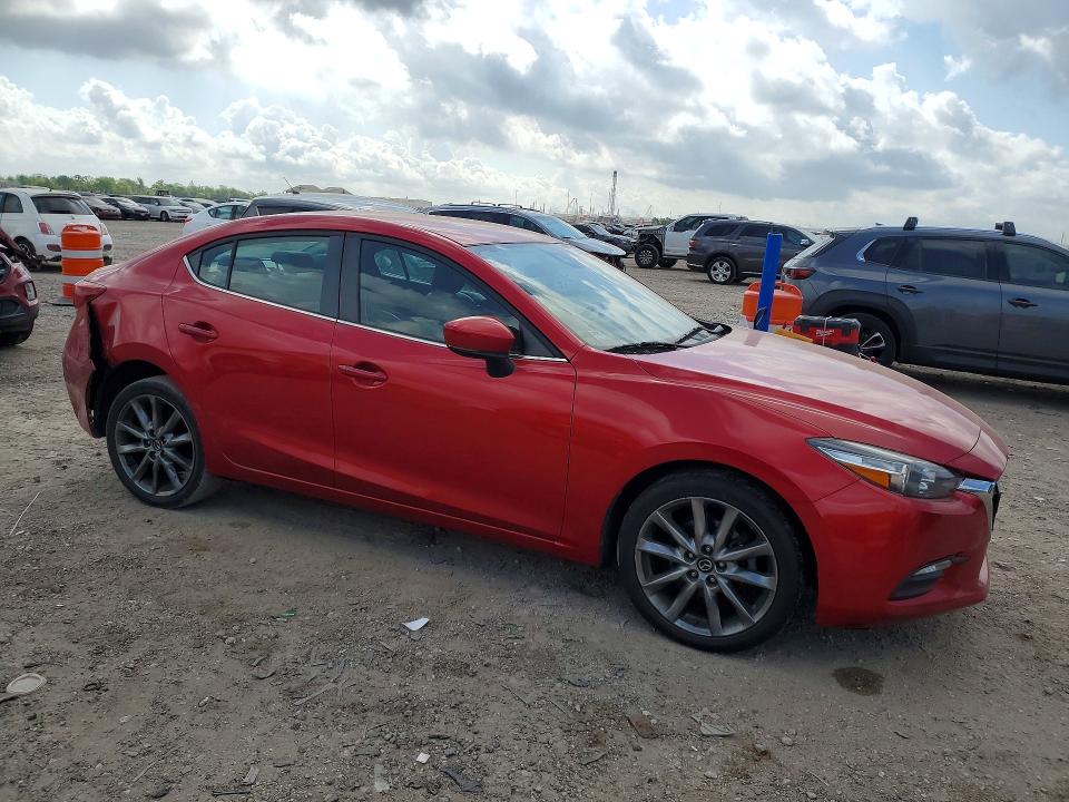 47333006 :رقم المزاد ، 3MZBN1V35JM214058 vin ، 2018 Mazda 3 مزاد بيع