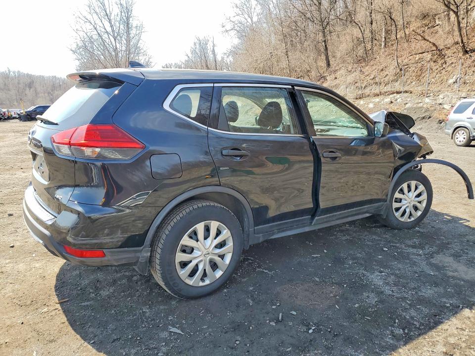 2017 Nissan Rogue მანქანა იყიდება აუქციონზე, vin: JN8AT2MV7HW000443, აუქციონის ნომერი: 79542145