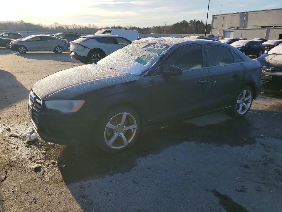 Продажа на аукционе авто 2016 Audi A3, vin: WAUB8GFF1G1050025, номер лота: 45830056