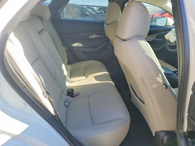 2025 Mazda Cx-30 მანქანა იყიდება აუქციონზე, vin: 3MVDMBCM6SM814507, აუქციონის ნომერი: 45928486