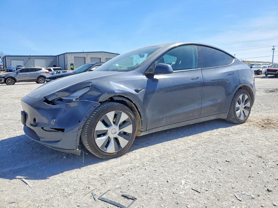 2020 Tesla Model Y მანქანა იყიდება აუქციონზე, vin: 5YJYGDEE6LF031530, აუქციონის ნომერი: 46153546