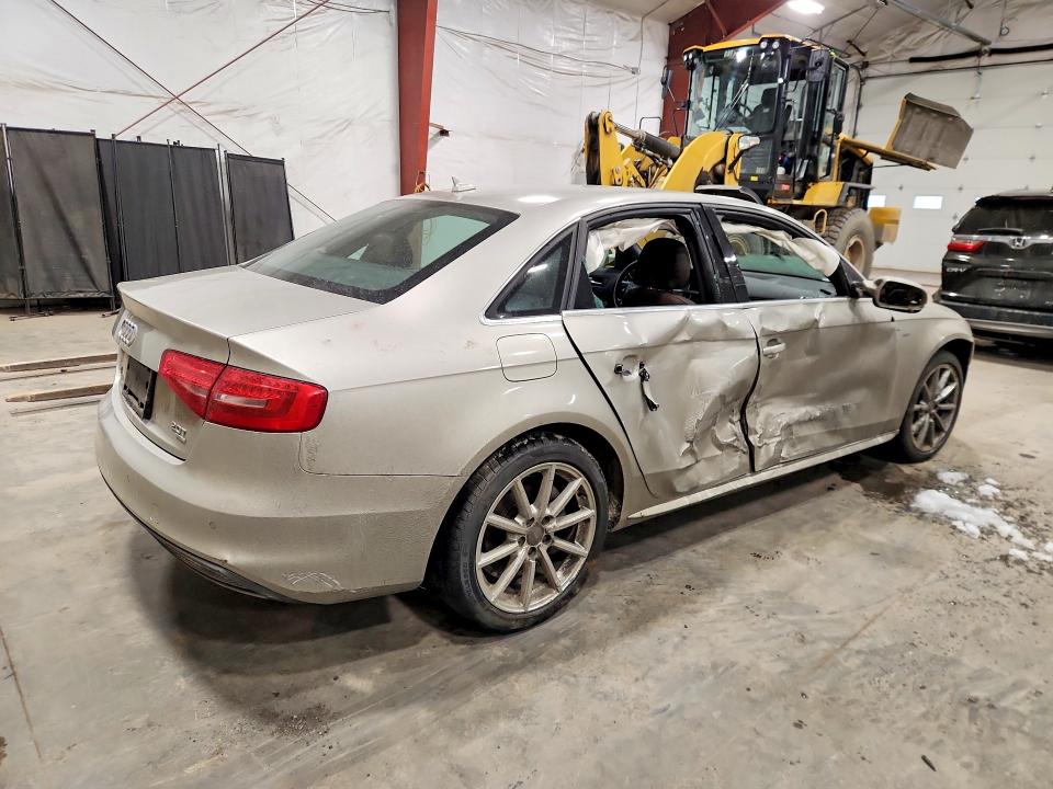2015 Audi A4 მანქანა იყიდება აუქციონზე, vin: WAUFFAFL8FN006640, აუქციონის ნომერი: 47231886
