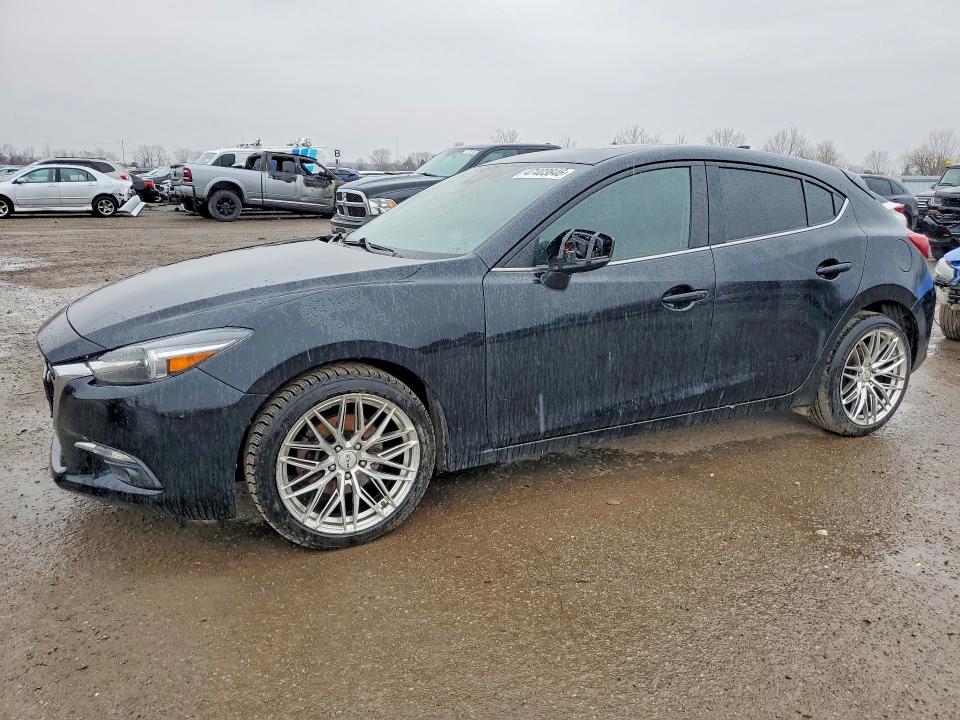 47403846 :رقم المزاد ، 3MZBN1M30JM225888 vin ، 2018 Mazda 3 مزاد بيع