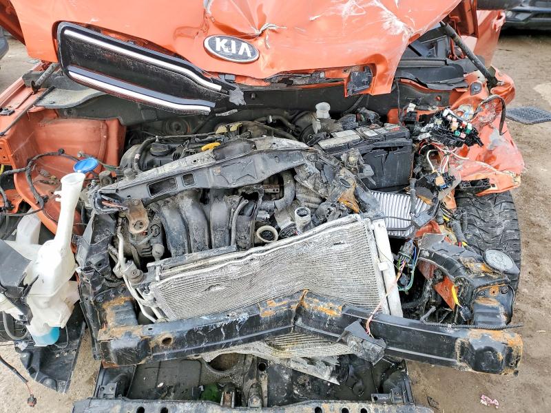 47542156 :رقم المزاد ، KNDJP3A55J7512101 vin ، 2018 Kia Soul مزاد بيع