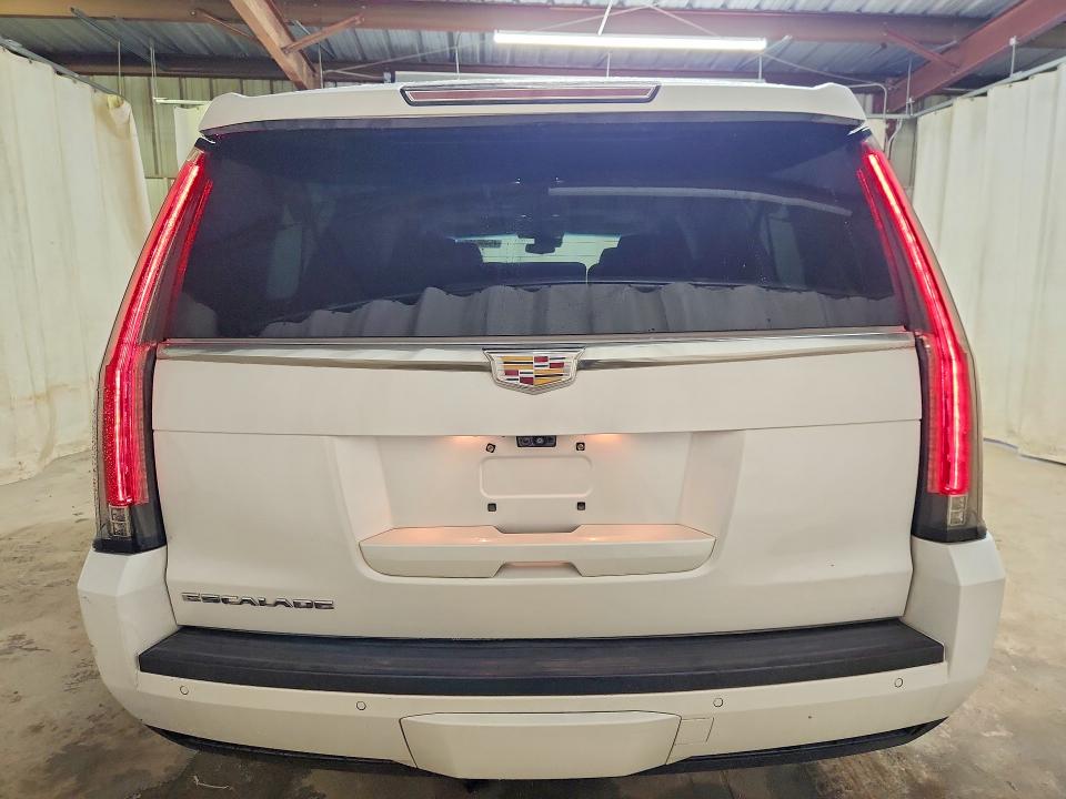Продажа на аукционе авто 2017 Cadillac Escalade, vin: 1GYS3HKJ6HR381245, номер лота: 45496186